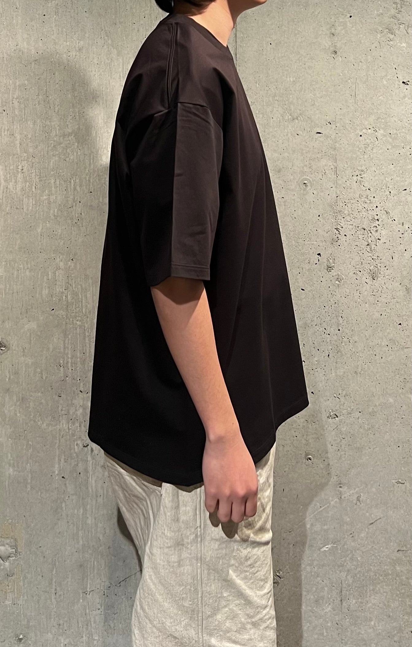 【YOKO SAKAMOTO】T-SHIRT(BROWN)