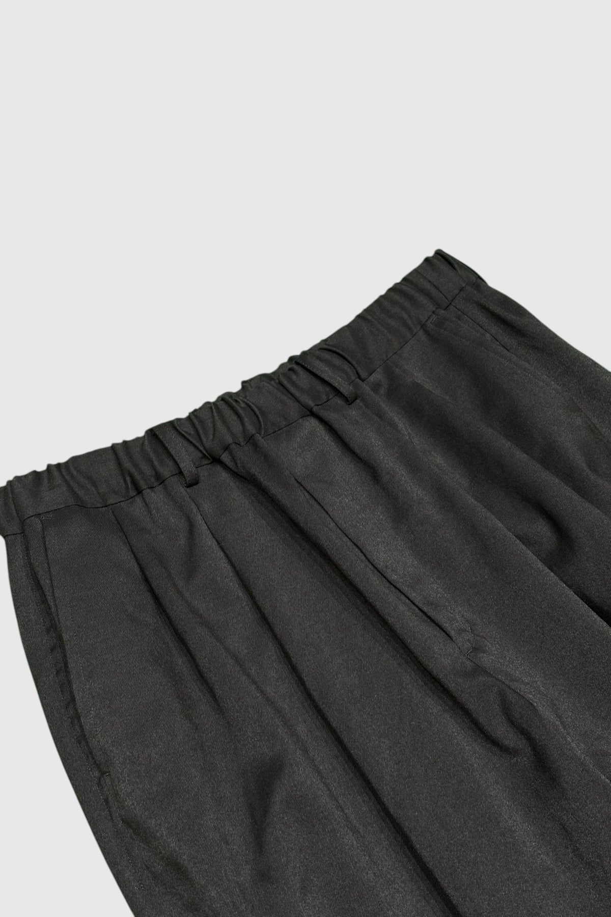 【YOKO SAKAMOTO】DOUBLE PLEATED WIDE EASY PANTS
