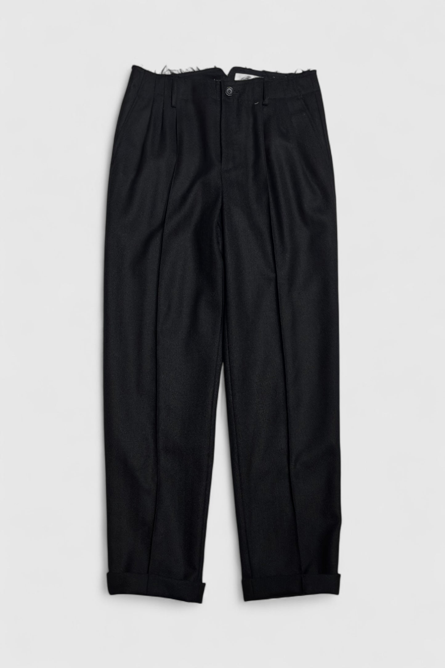 【Urig】ALPACA SAXONY CREASE STITCH PANTS HL (BLACK)