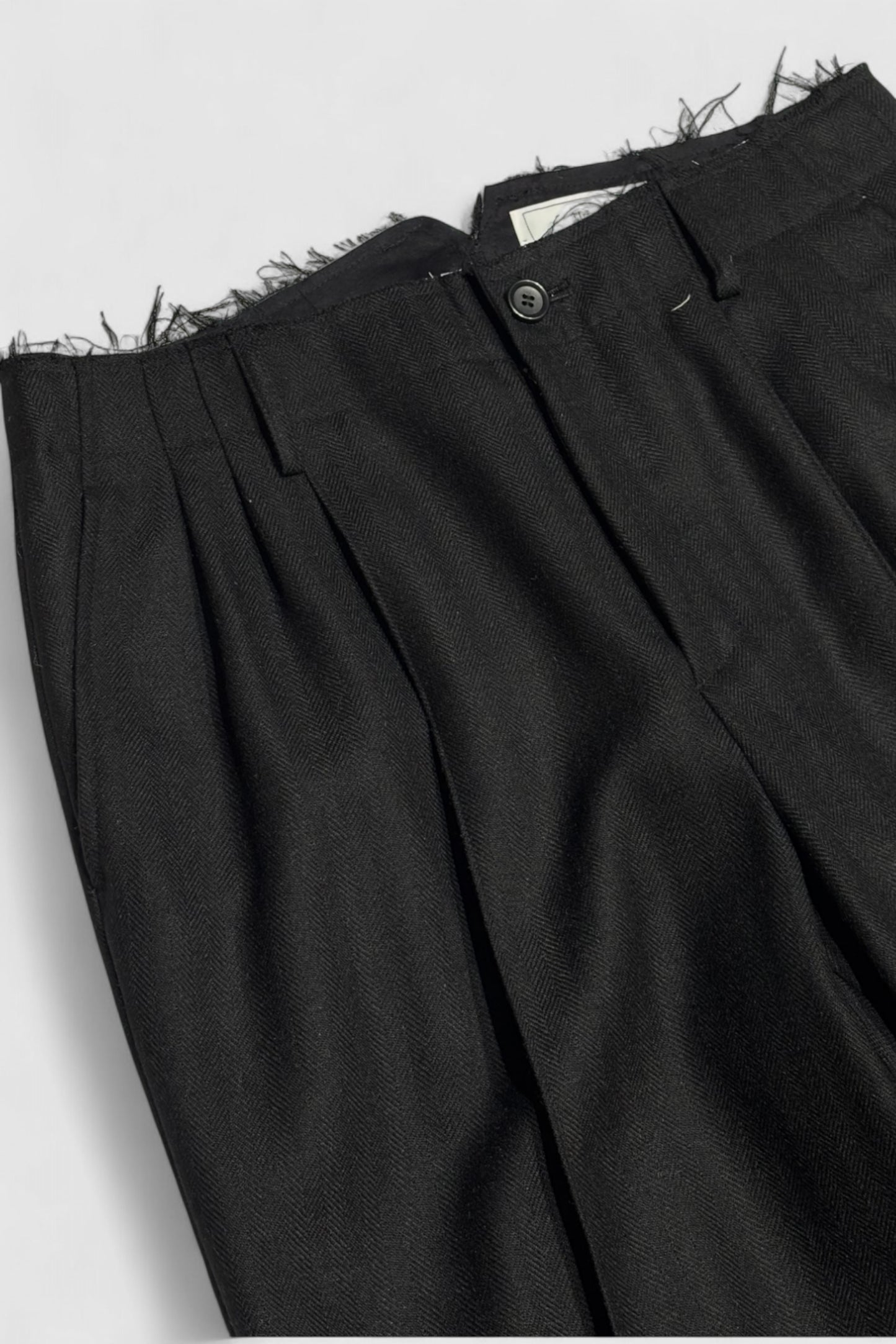 【Urig】ALPACA SAXONY CREASE STITCH PANTS HL (BLACK)