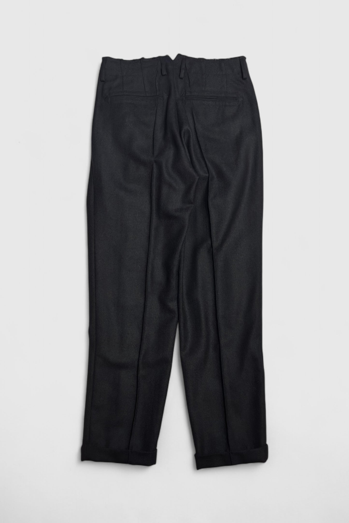 【Urig】ALPACA SAXONY CREASE STITCH PANTS HL (BLACK)