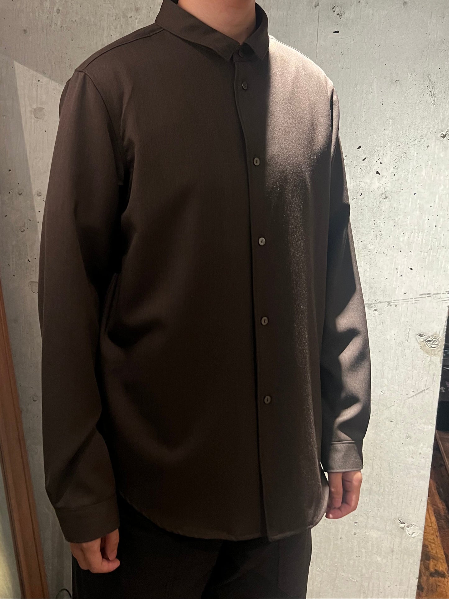 【MITTAN】ストレッチウールシャツ