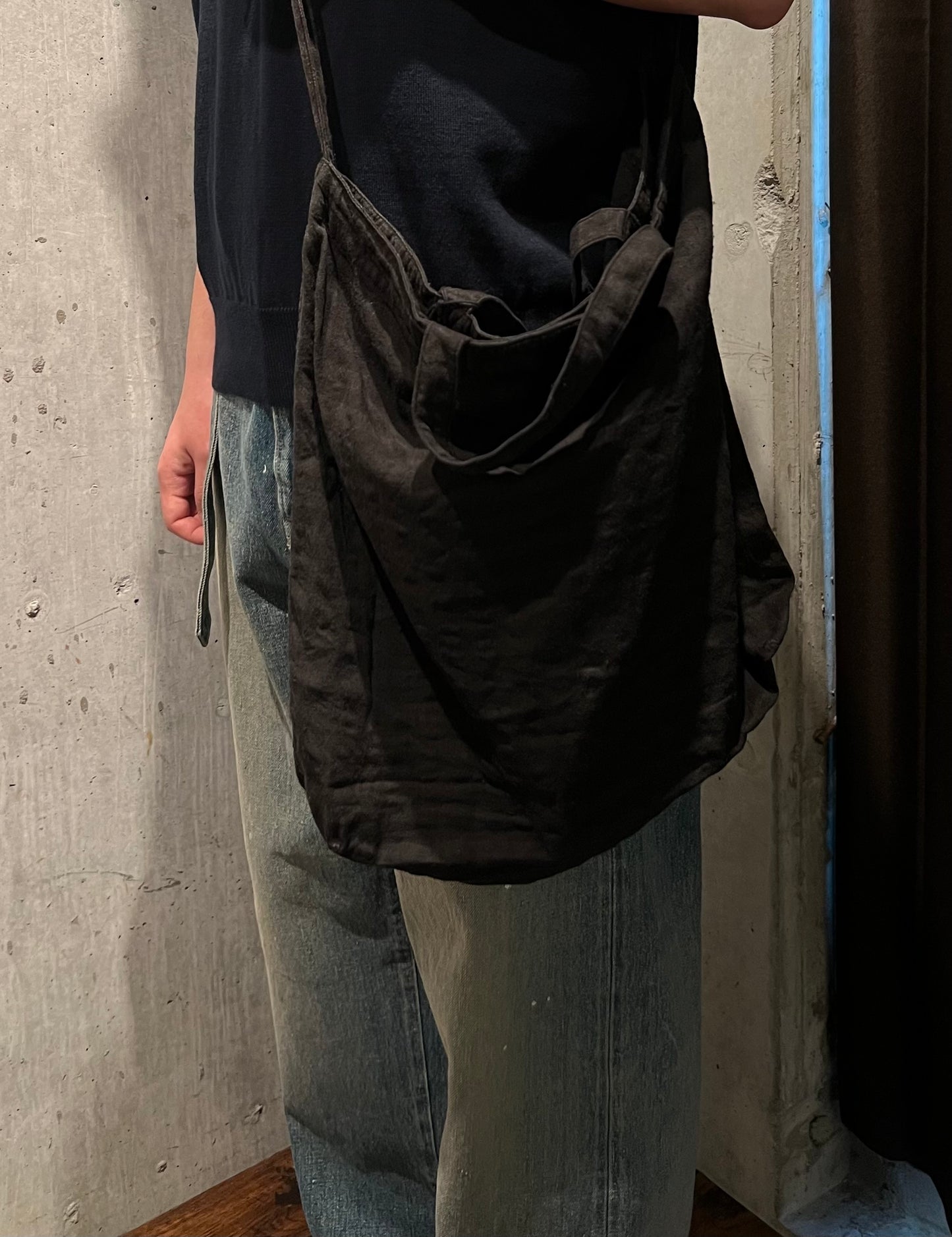 【YOKO SAKAMOTO】RESEARCHER BAG - LARGE (KAKISHIBU)