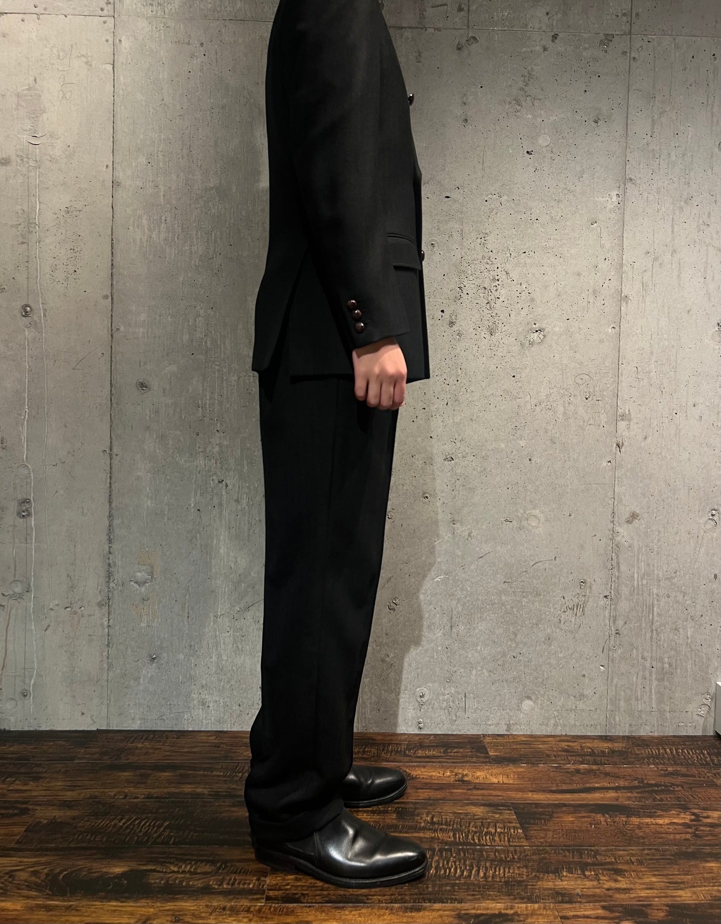 【Urig】ALPACA SAXONY CREASE STITCH PANTS HL (BLACK)