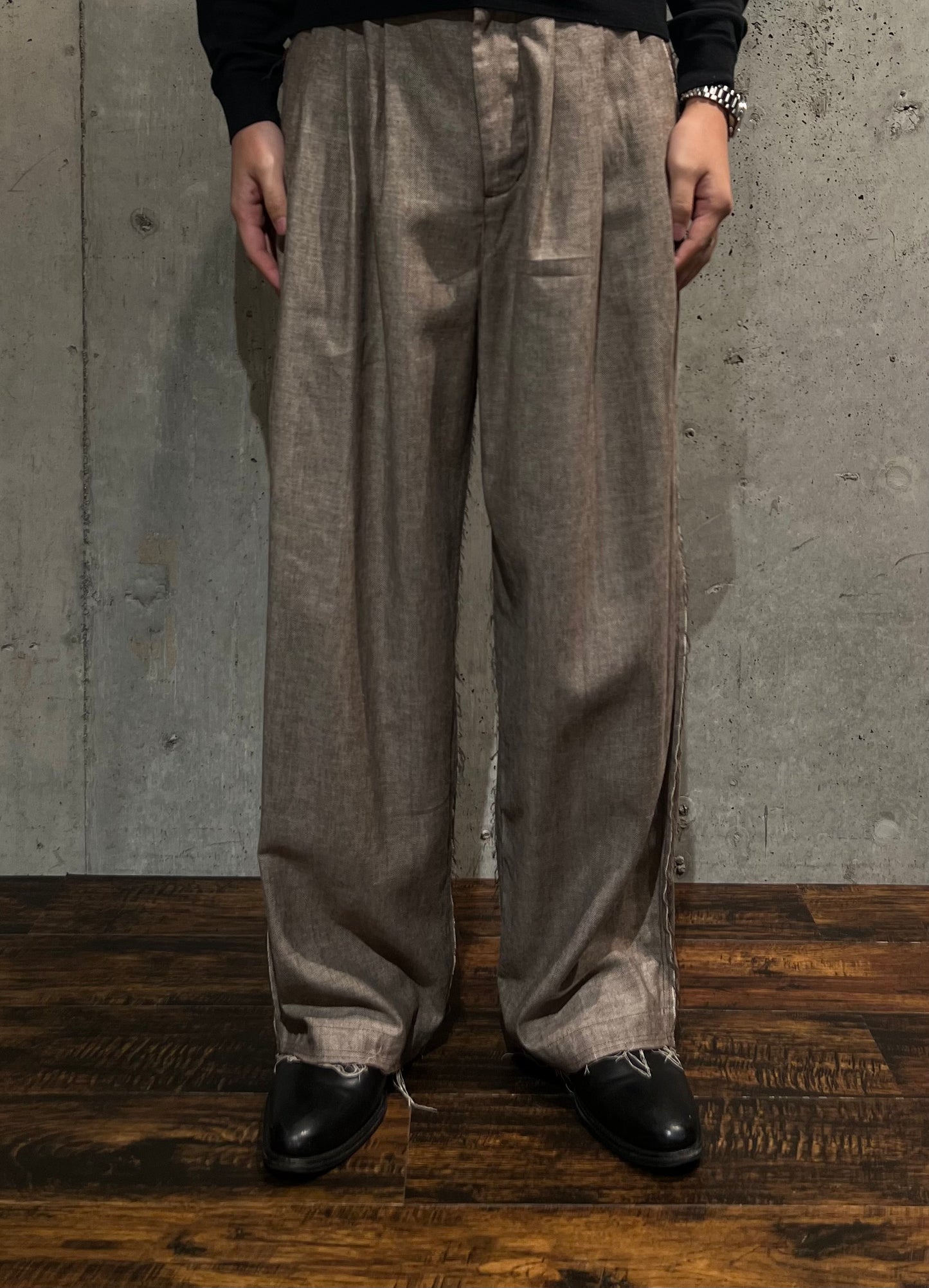 【Urig】HRB SCHADEN 3TUCK PANTS NL（BROWN）