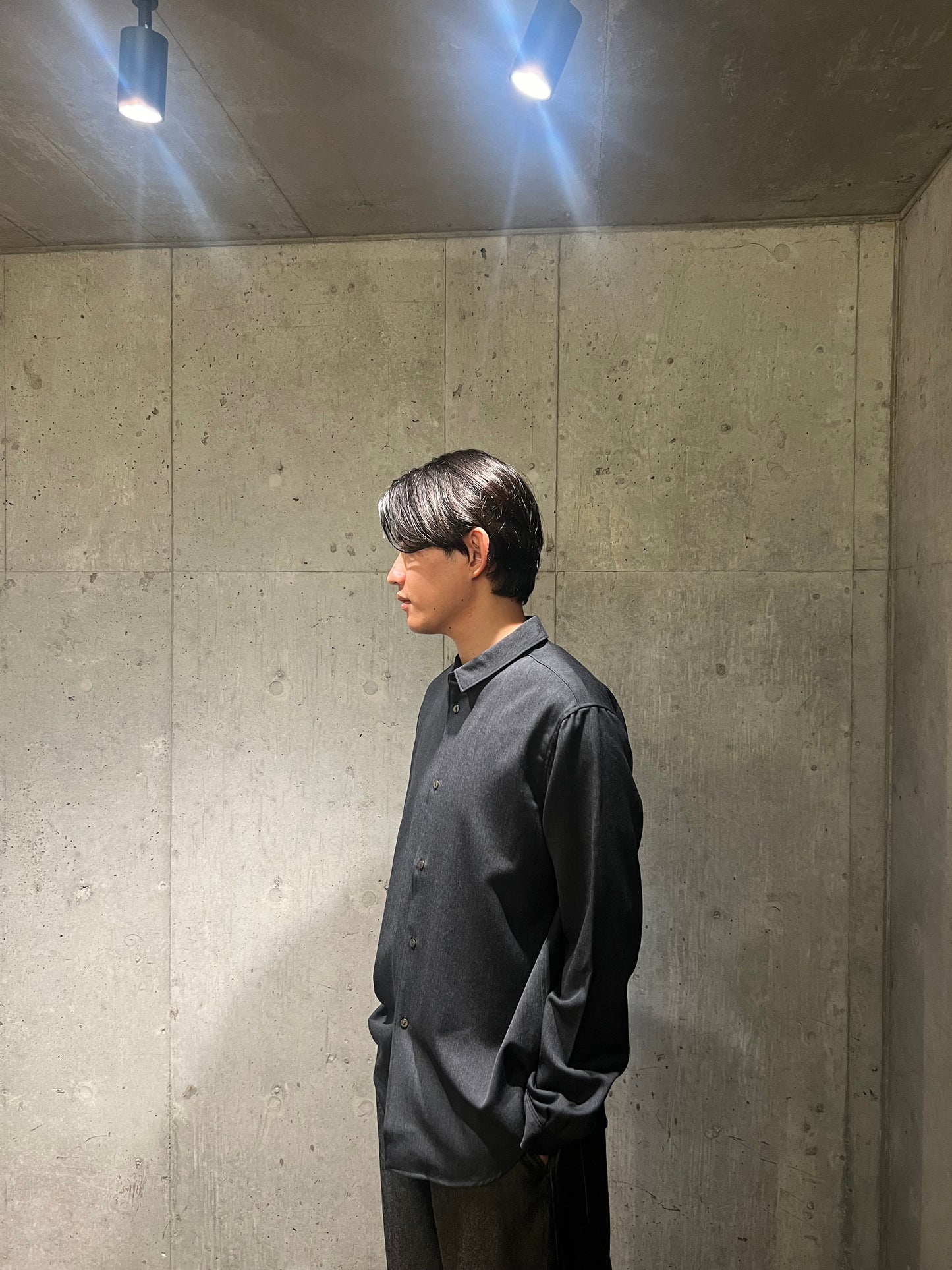 【MITTAN】ストレッチNMウールシャツ 墨黒