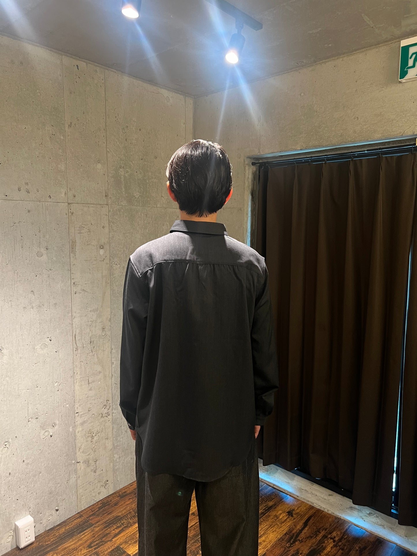 【MITTAN】ストレッチNMウールシャツ 墨黒