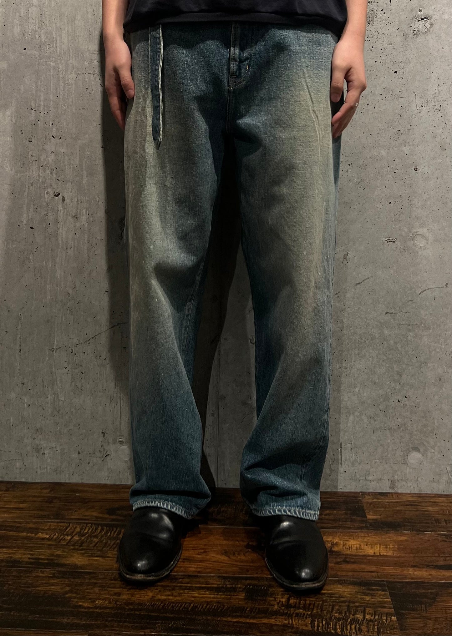 【YOKO SAKAMOTO】BELTED TROUSERS (FADE INDIGO)