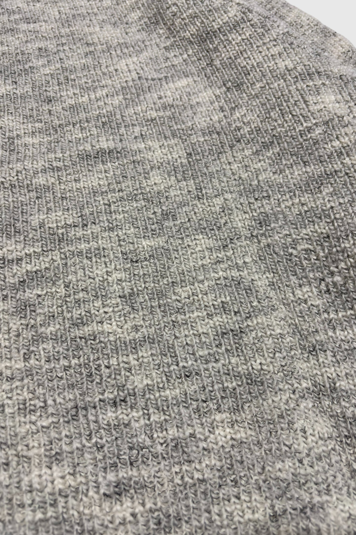 【MITTAN】ウルグアイスラブNMウールセーター 白杢