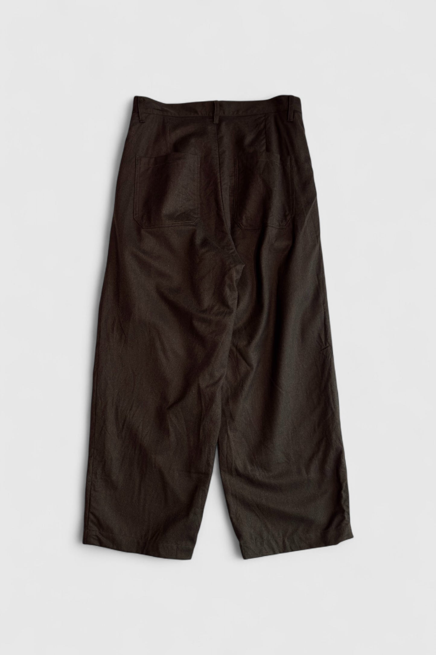 【YUTA MATSUOKA】 ストレートパンツ