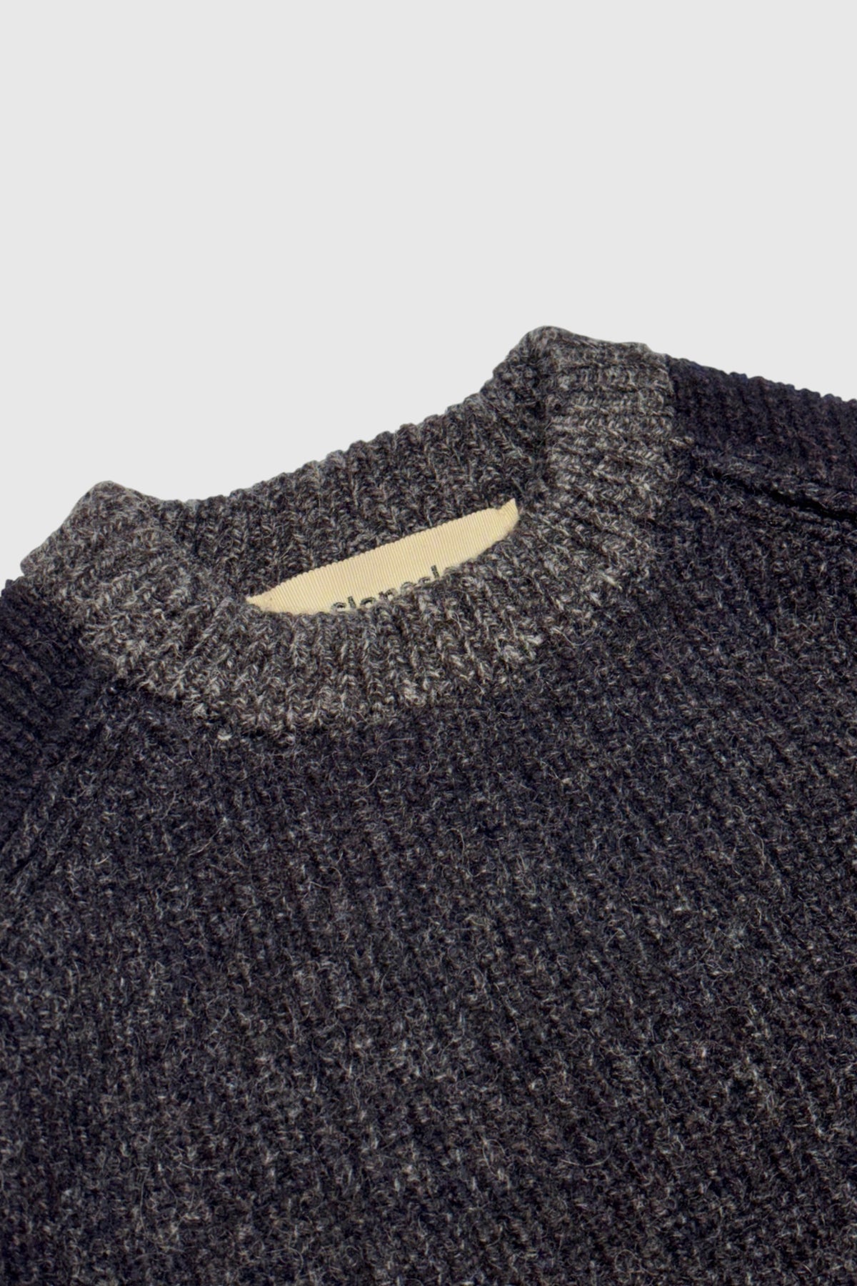 【Slopeslow】crew neck sweater(charcoal)