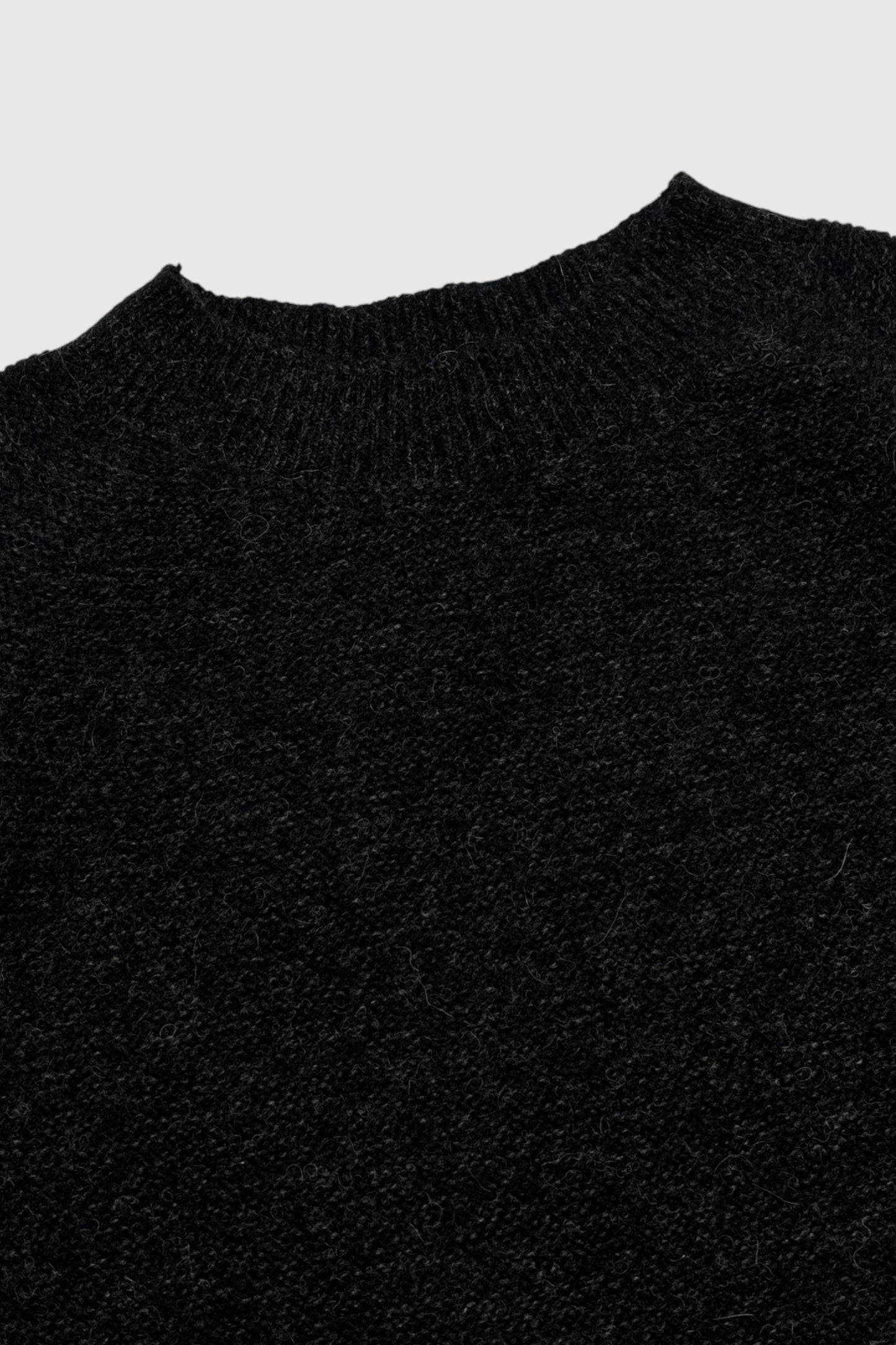 【MITTAN】アルパカウールセーター　黒杢