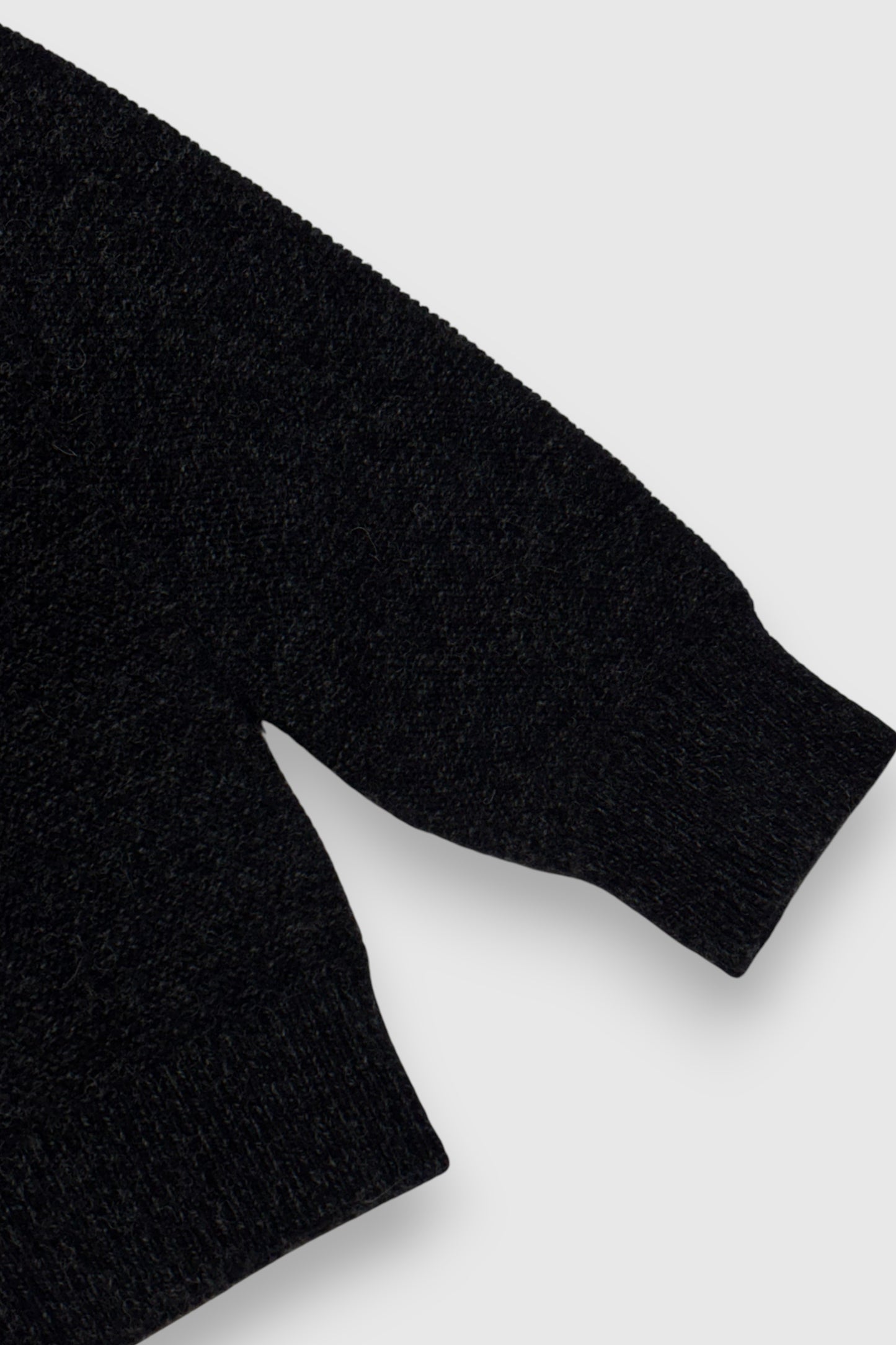 【MITTAN】アルパカウールセーター　黒杢