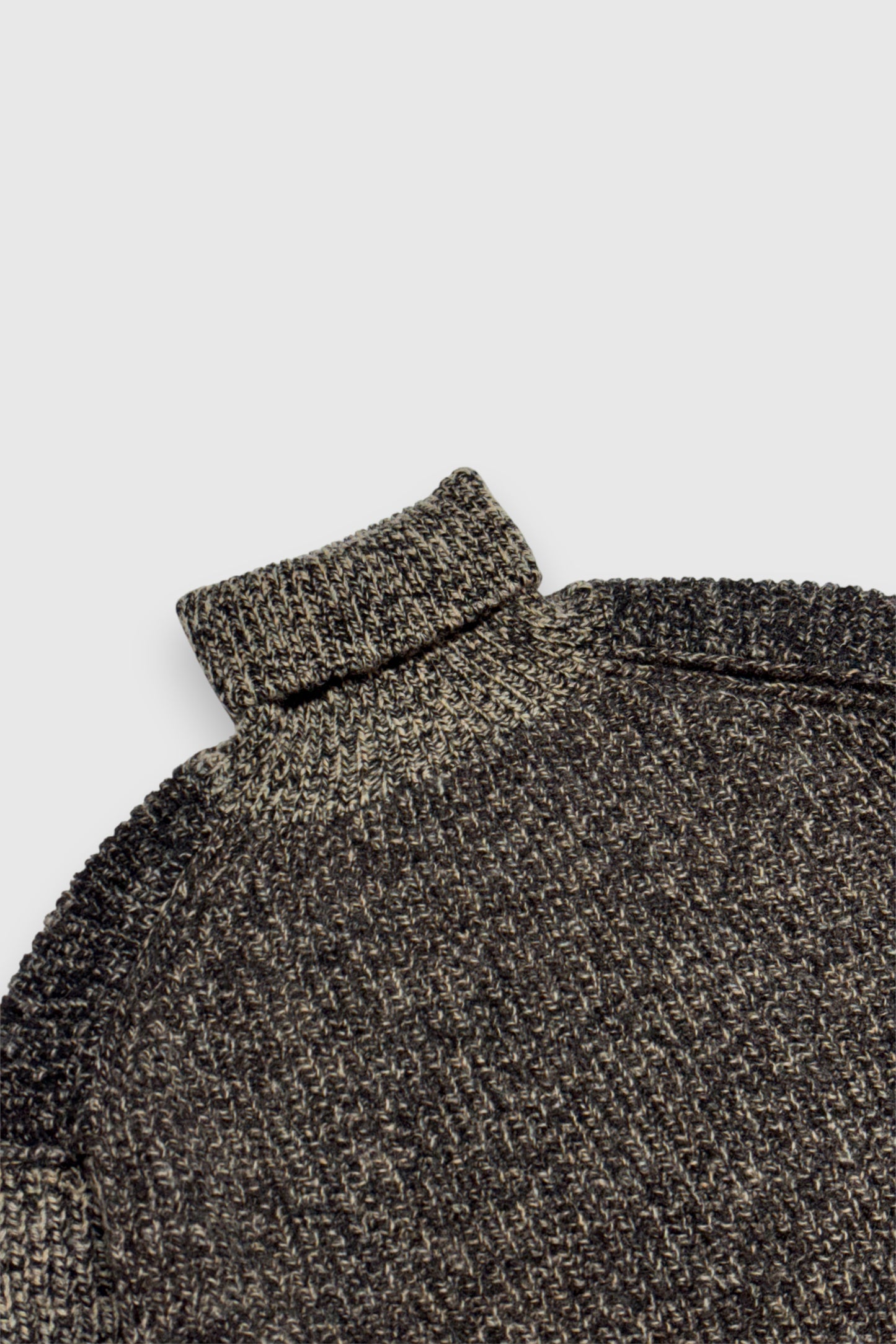 【Slopeslow】turtle neck sweater(BK candy)