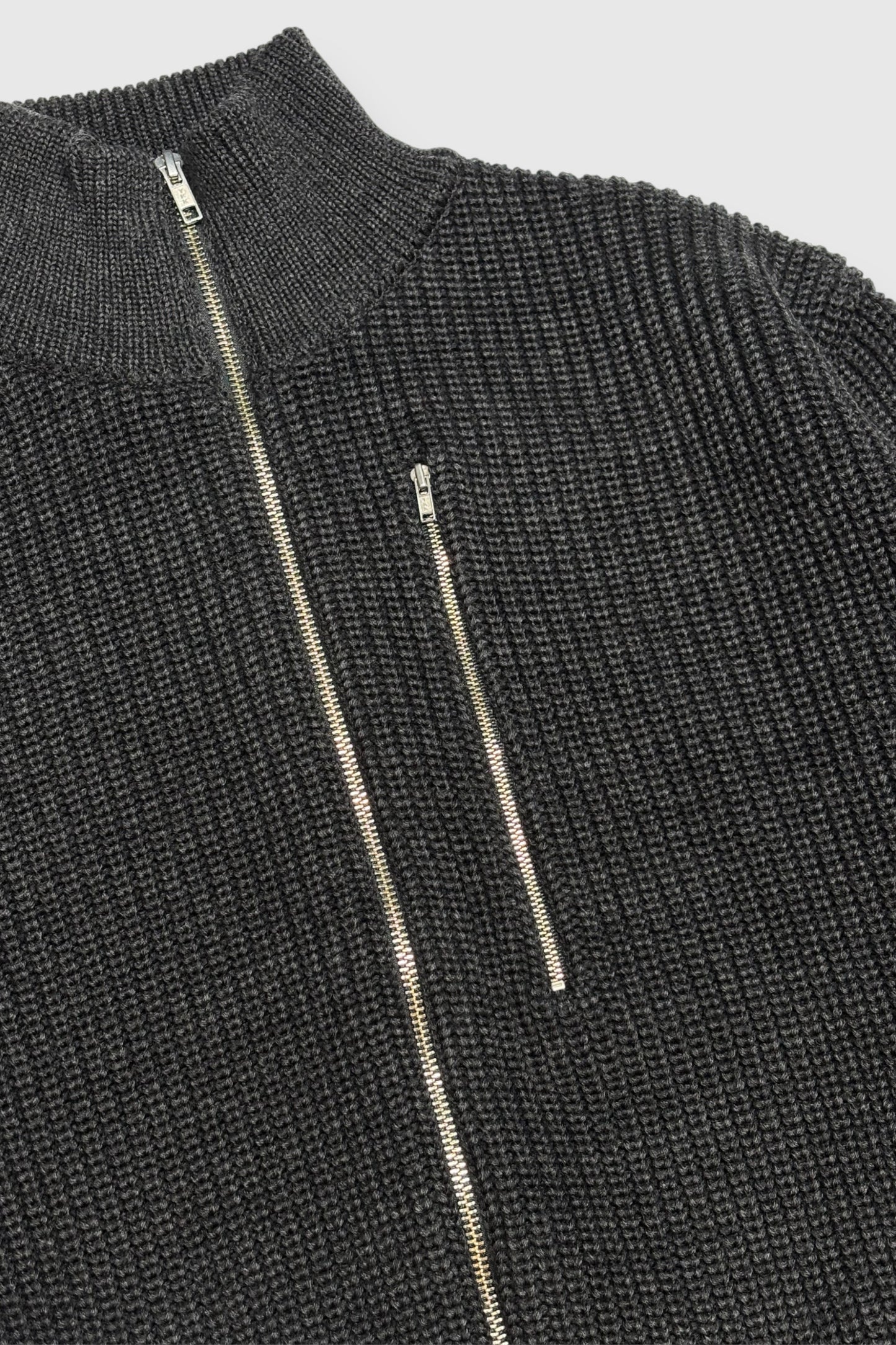 【LOYM】3POCKET DRIVERS KNIT(CHARCOAL GRAY)