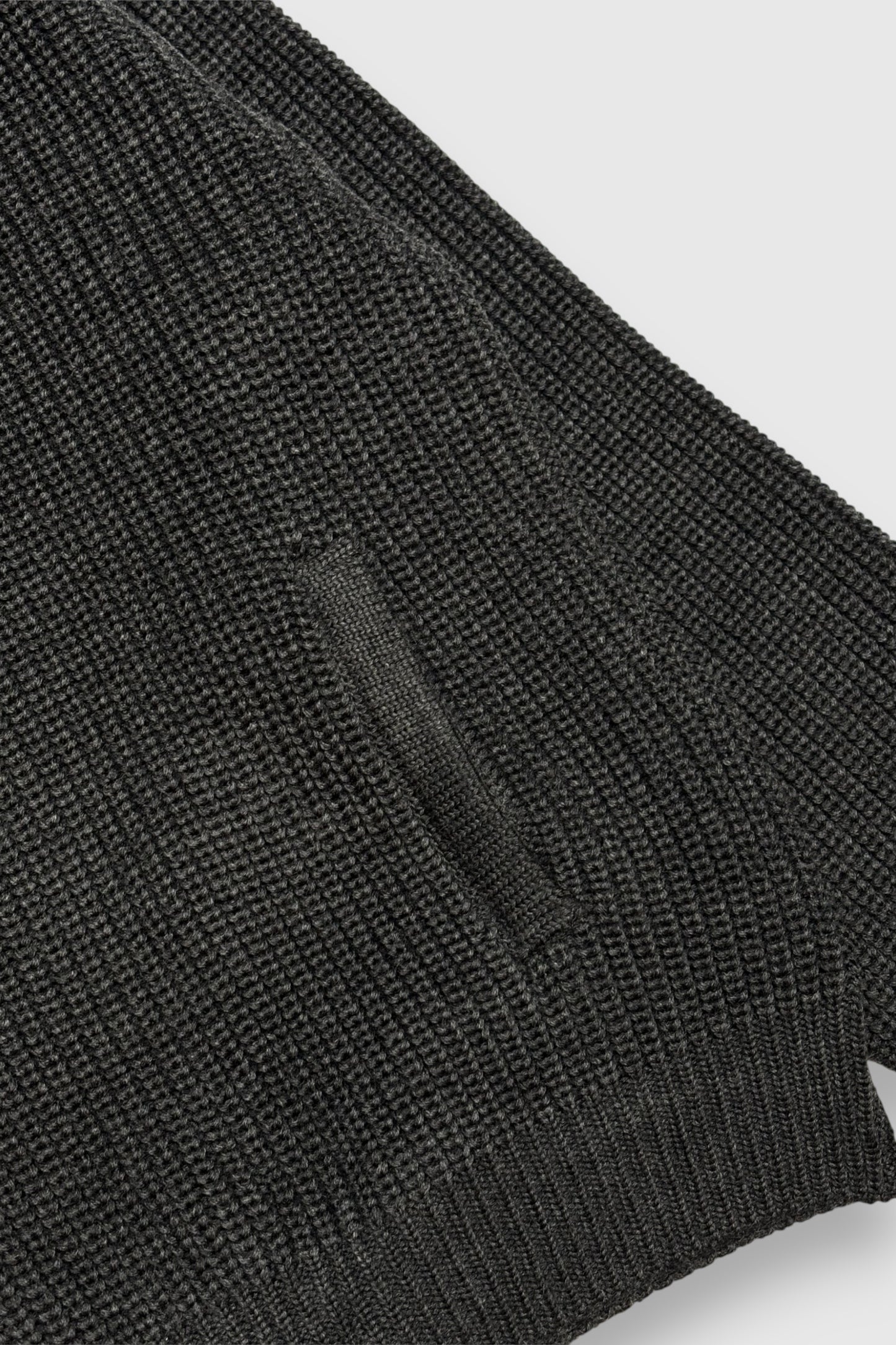 【LOYM】3POCKET DRIVERS KNIT(CHARCOAL GRAY)