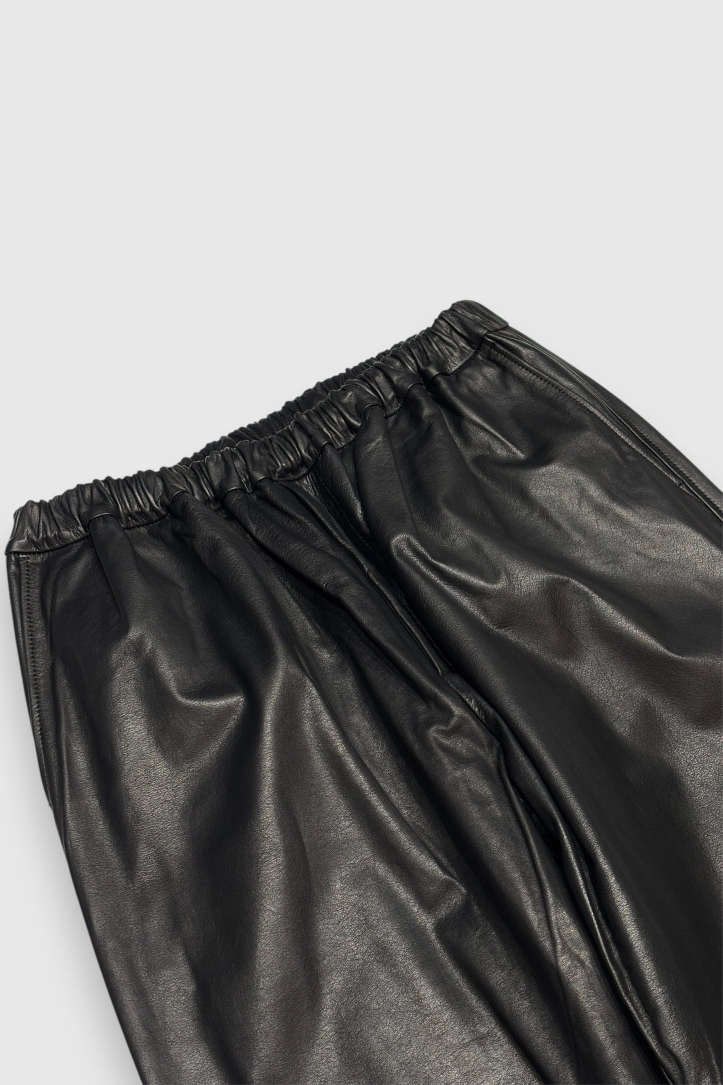 【YOKO SAKAMOTO】WIDE EASY PANTS(BLACK-FG)