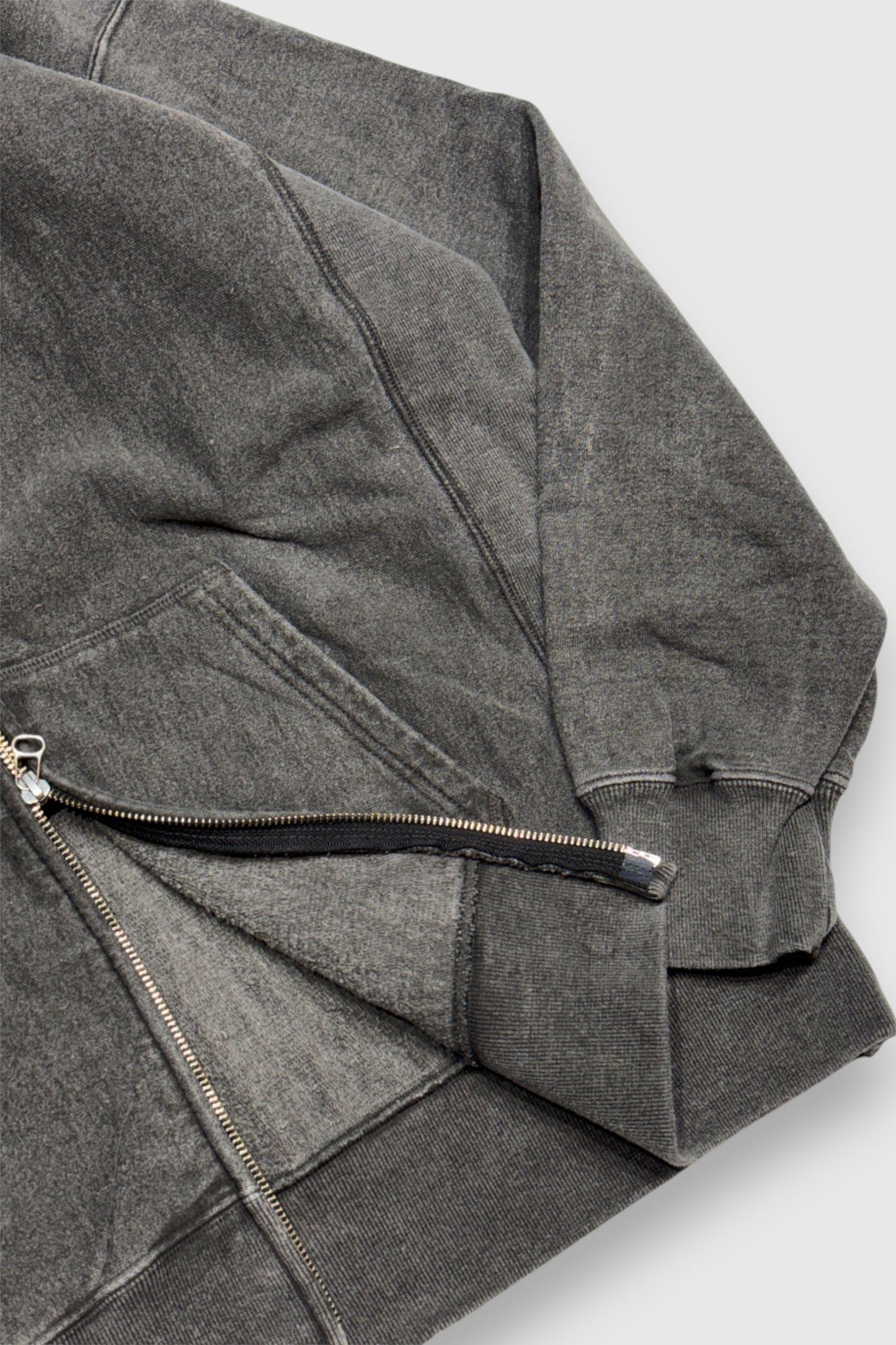 【YOKO SAKAMOTO】ATHLETIC HOODIE(SUMI INK)