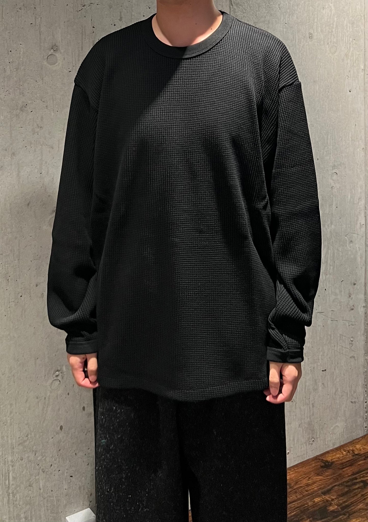 【YOKO SAKAMOTO】CREW NECK PULLOVER (BLACK)