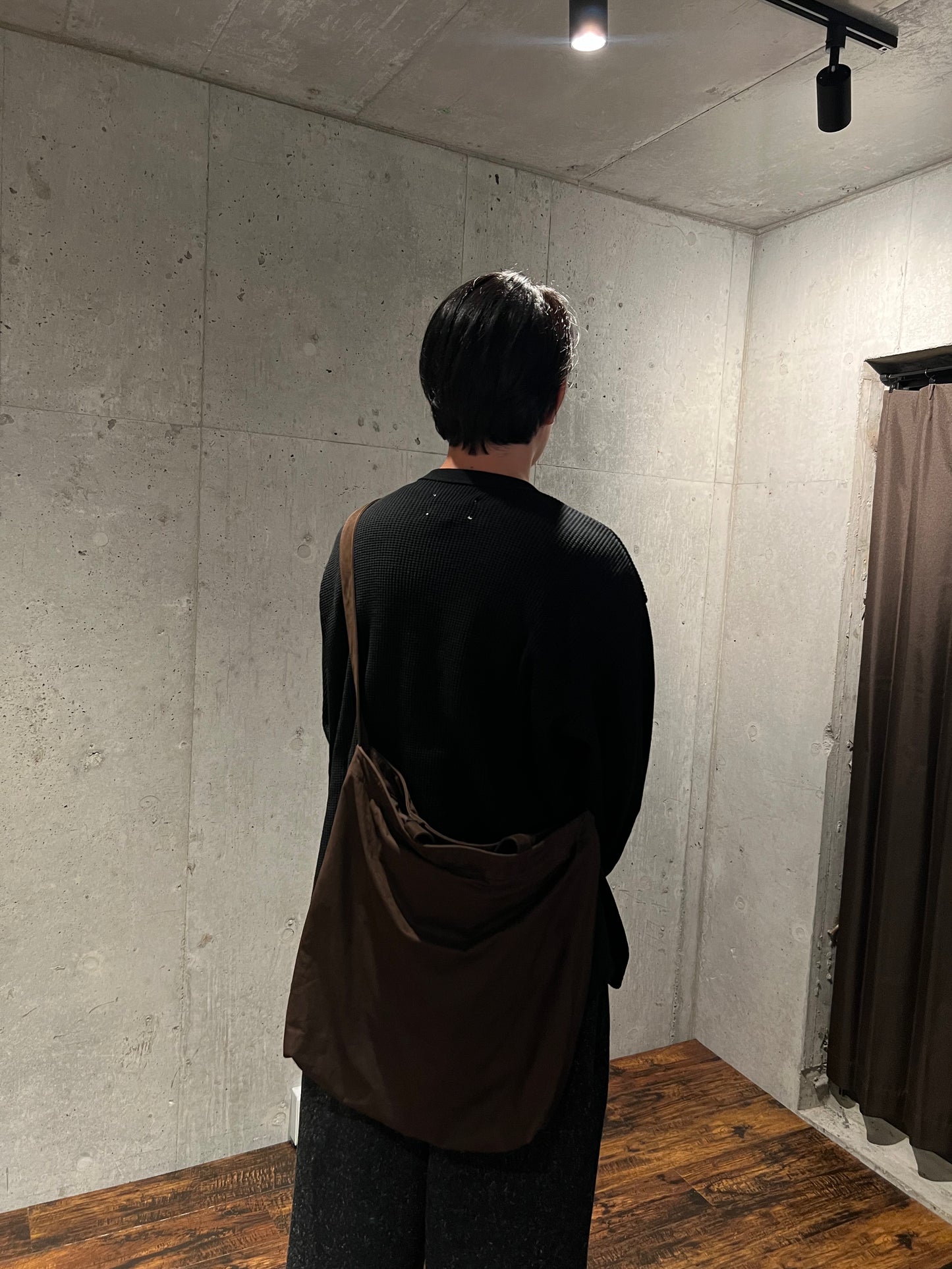 【YOKO SAKAMOTO】RESEARCHER BAG - LARGE (BROWN-NU)
