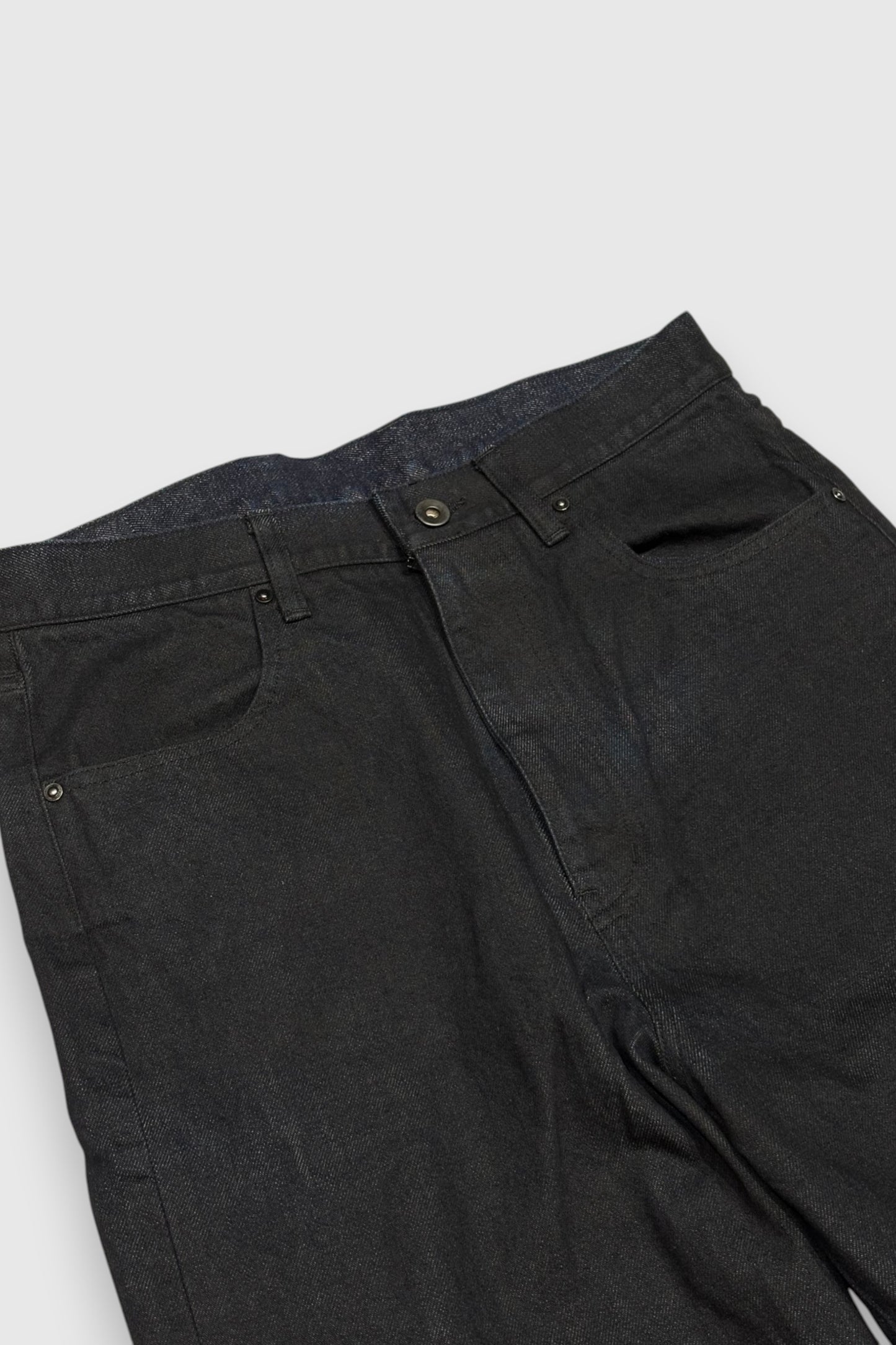 【LOYM】LEATHER POCKET DENIM PANTS (BLACK×DYE)