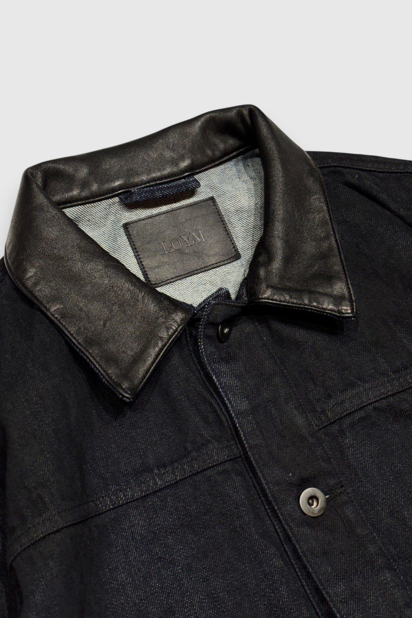 【LOYM】LEATHER COLLAR DENIM JACKET (BLACK DYE)